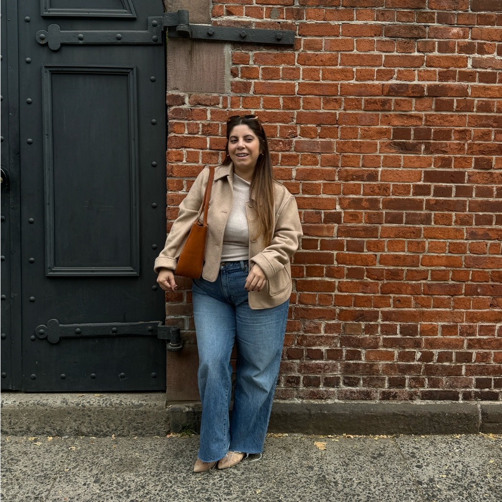 Meet your Posher, Marifer